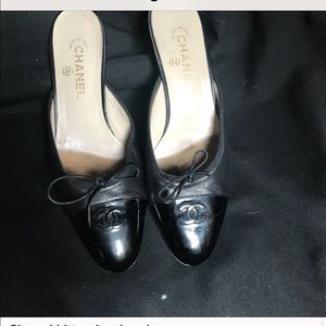 Channel leather and patent logo mule